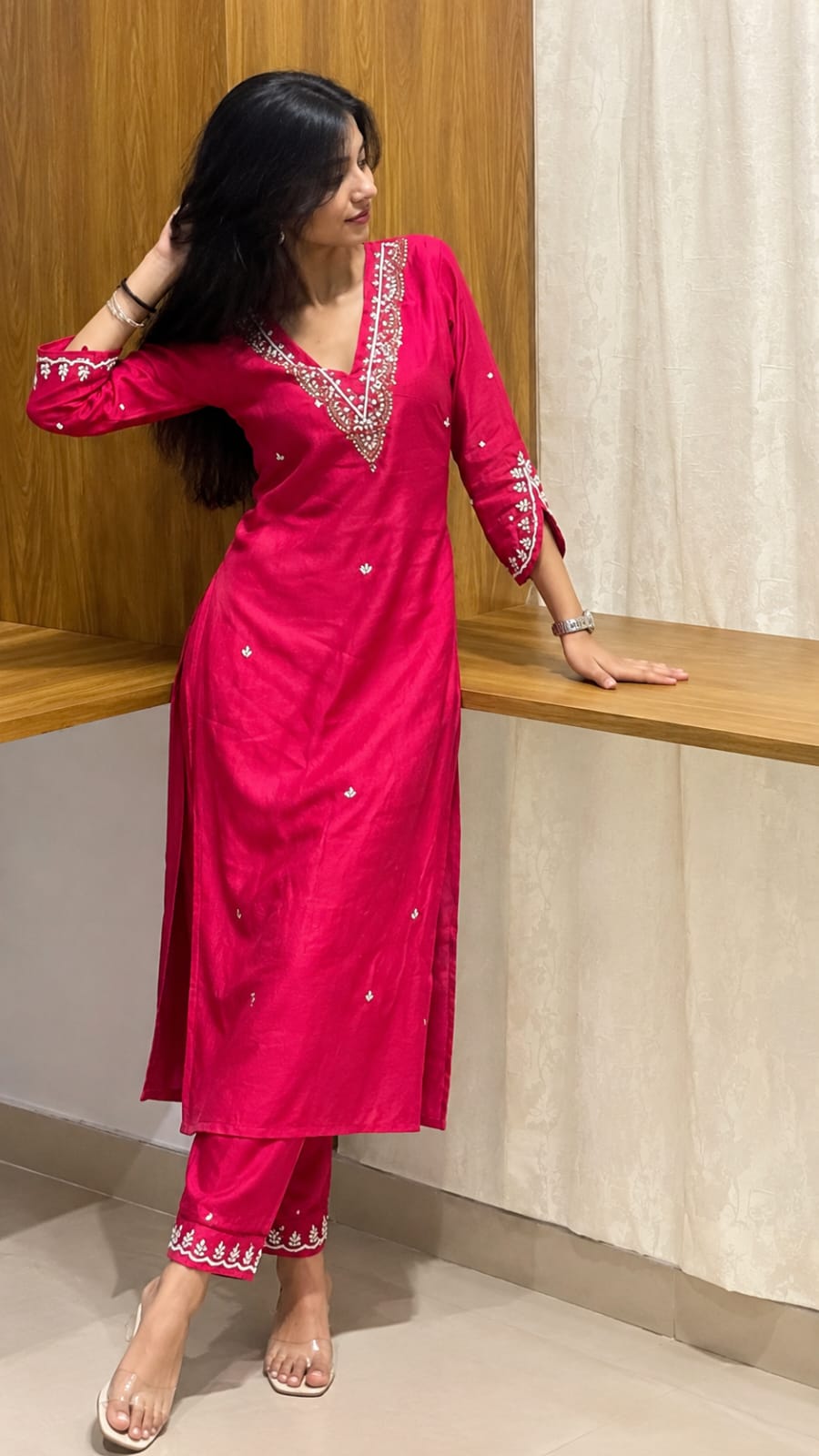 JAYFASHIONLIFEIN - Hot pink V-neck Embroidered Kurta Pant set